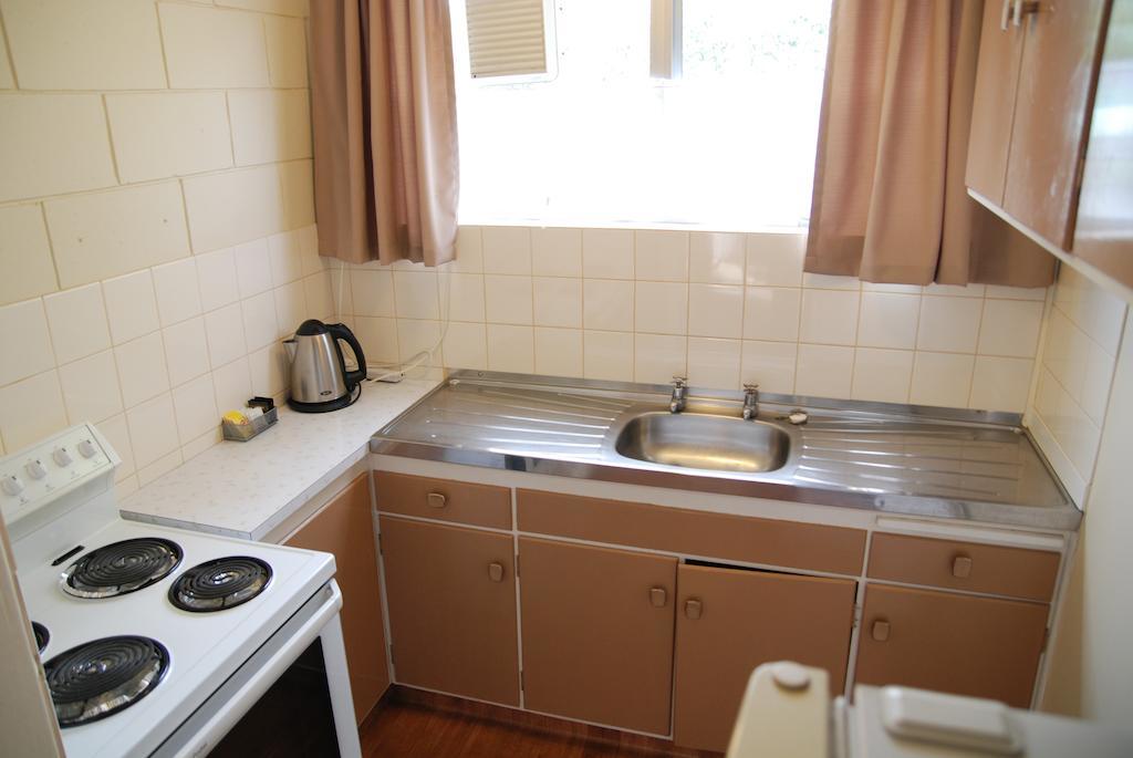 Manhattan Lodge Motel Hamilton Quarto foto